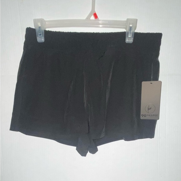 90 degrees black shorts with pockets & liner - Picture 6 of 6